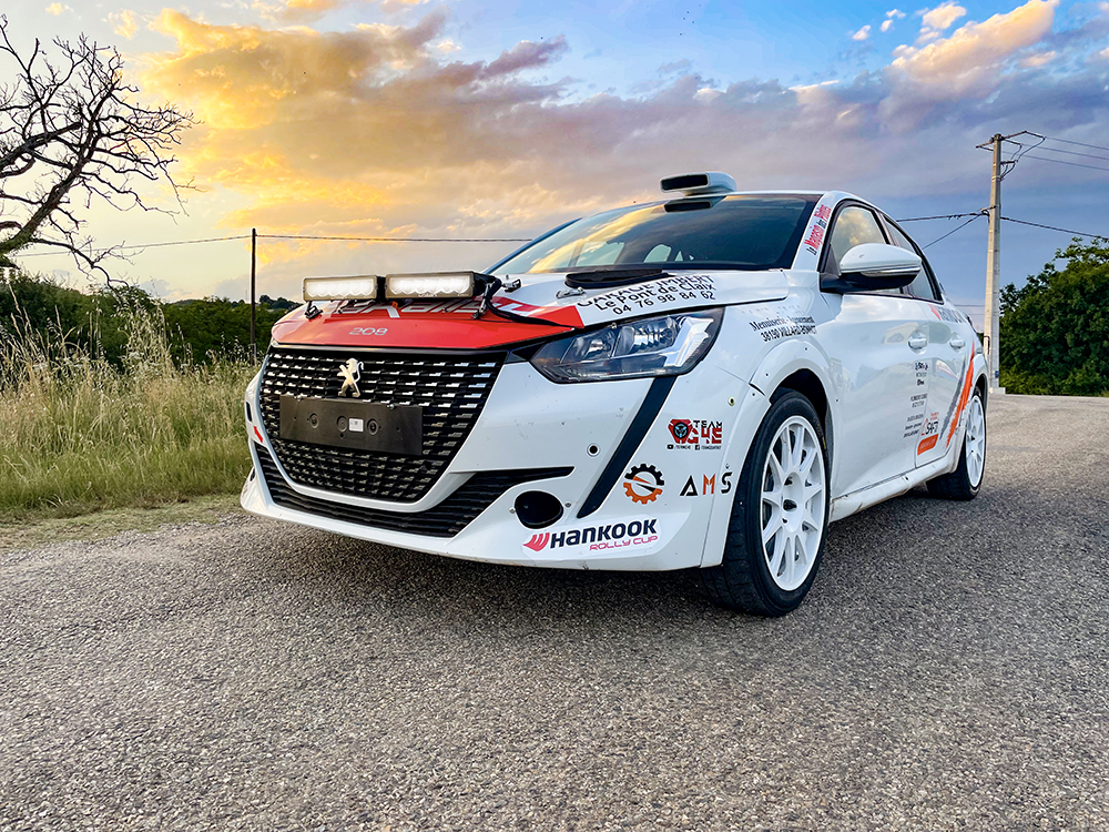 Universal Rallye Kit mit 2 Lampen